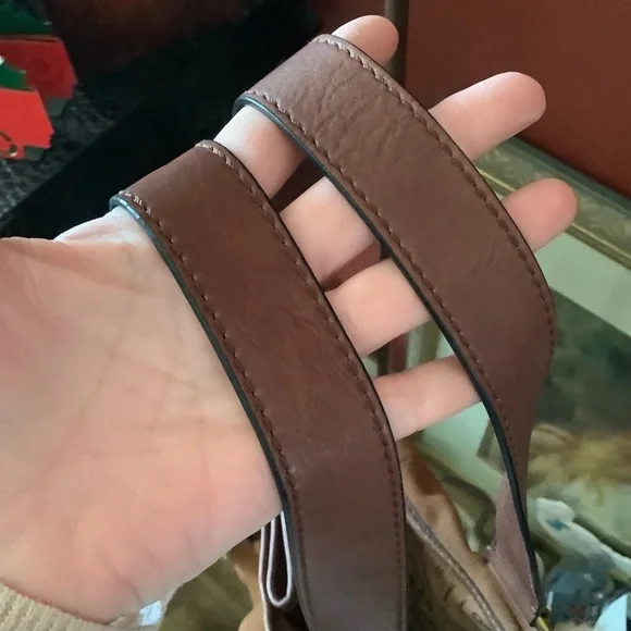 Fossil. Authentic Suede Tote Bag w/Faux Fur Trim - Picture 11 of 14